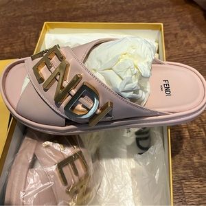 Fendi Fendigraphy sandals 36